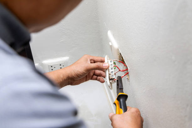 Best Commercial Electrician Services  in Grandview, OK